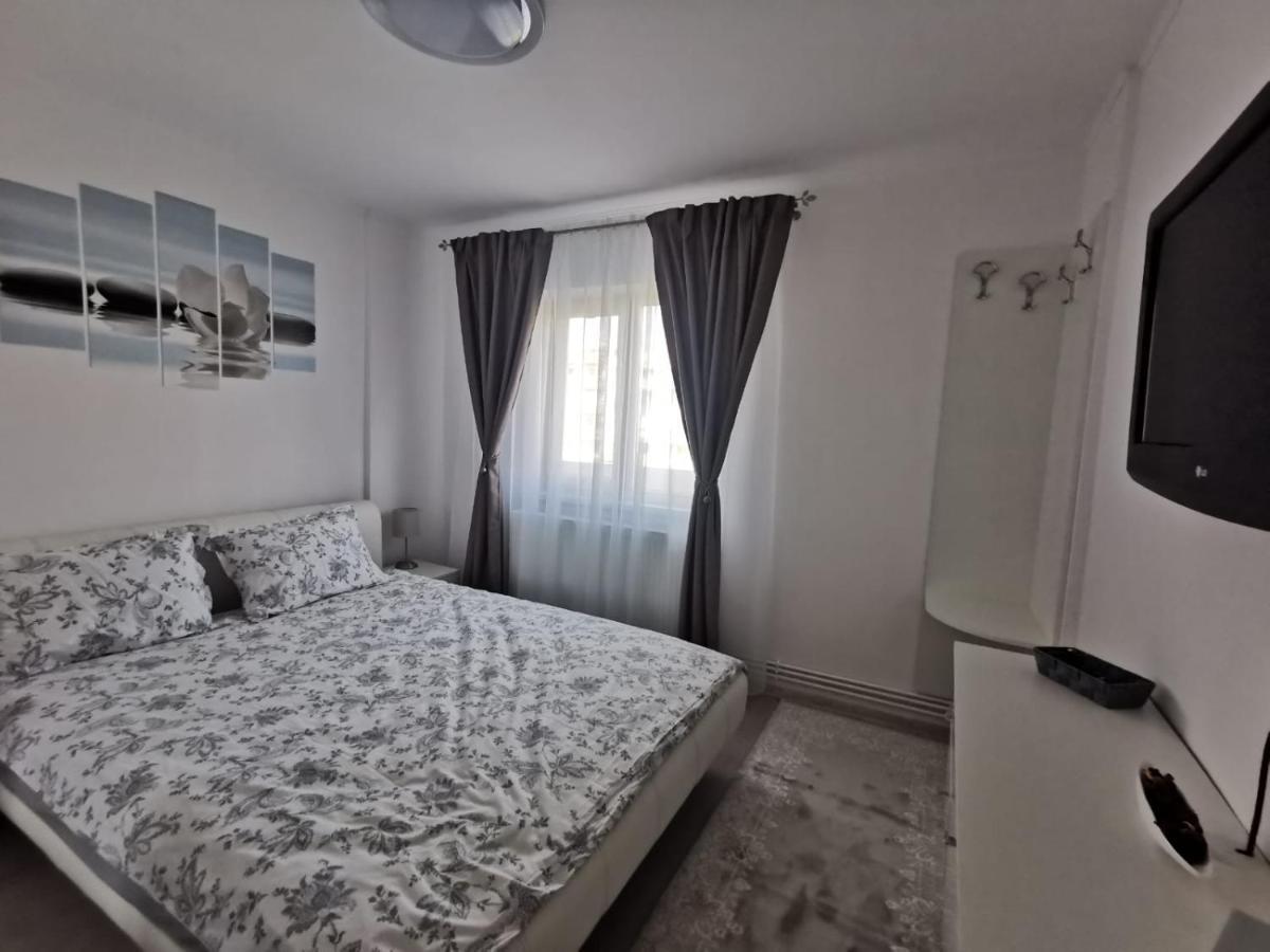 Apartament Regim Hotelier Дева Экстерьер фото