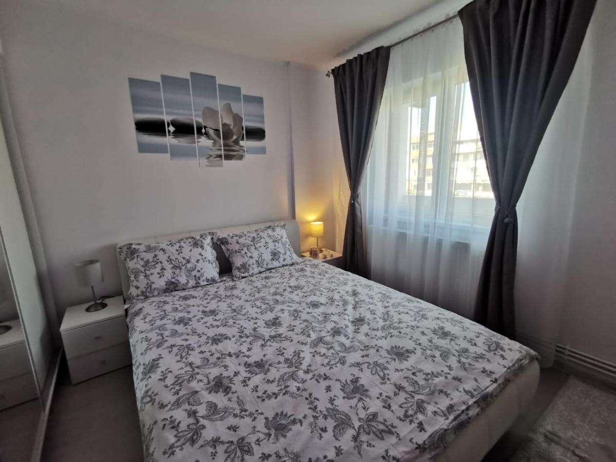 Apartament Regim Hotelier Дева Экстерьер фото