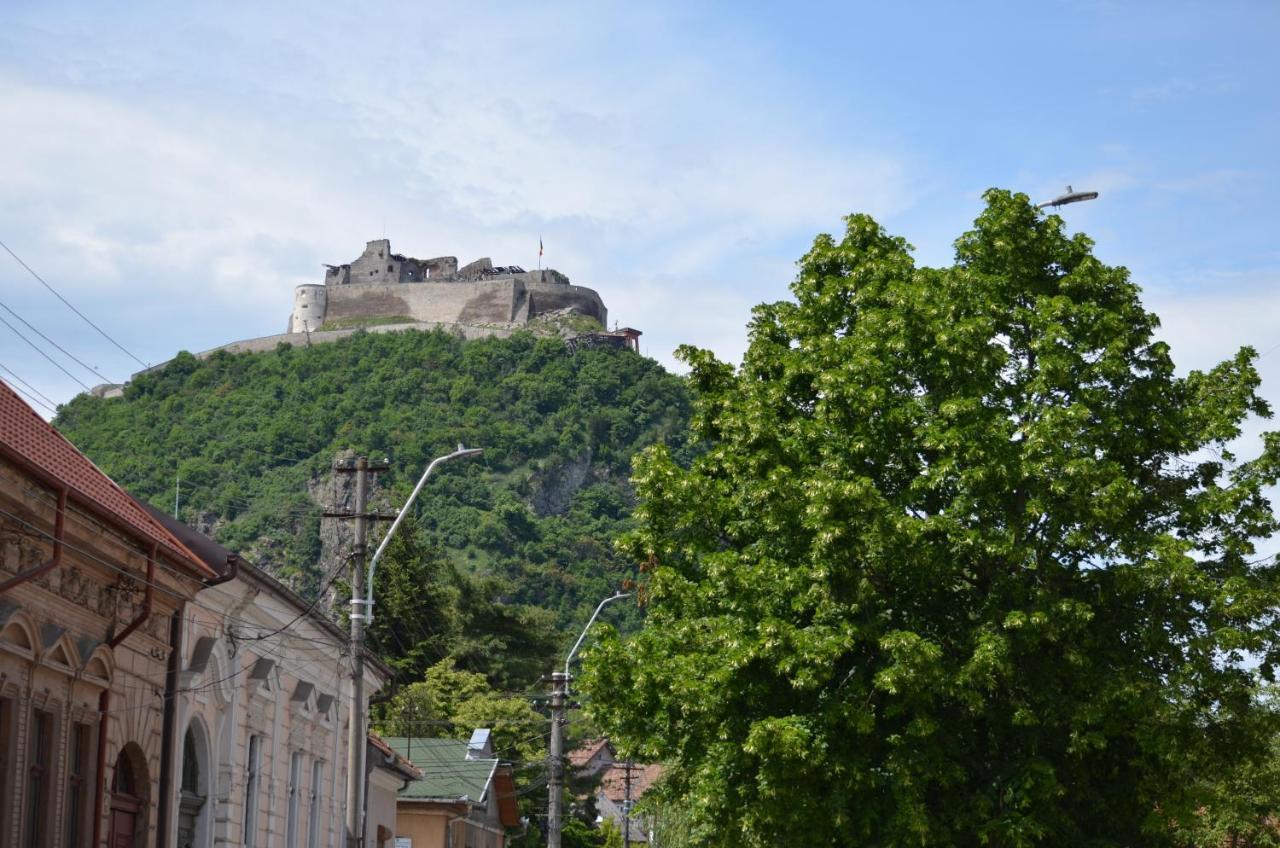 Apartament Regim Hotelier Дева Экстерьер фото